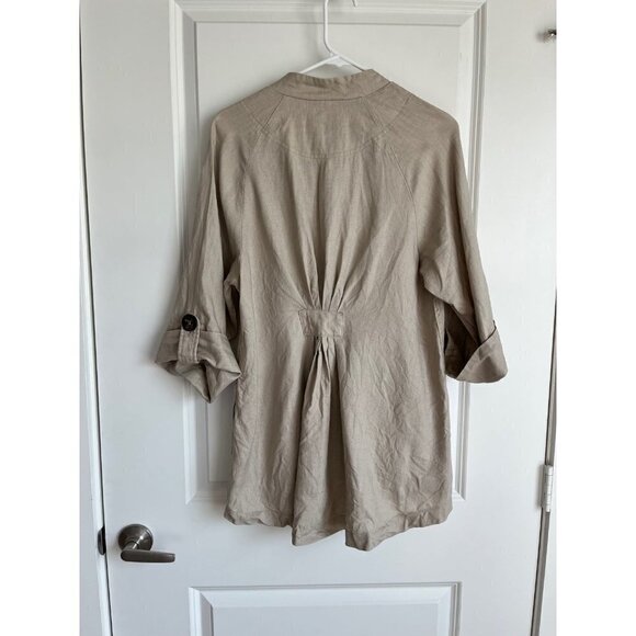 Womens Shirt - Picture 2 of 2